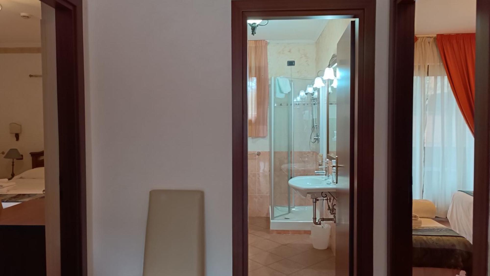 Euro House Airport 4* Fiumicino