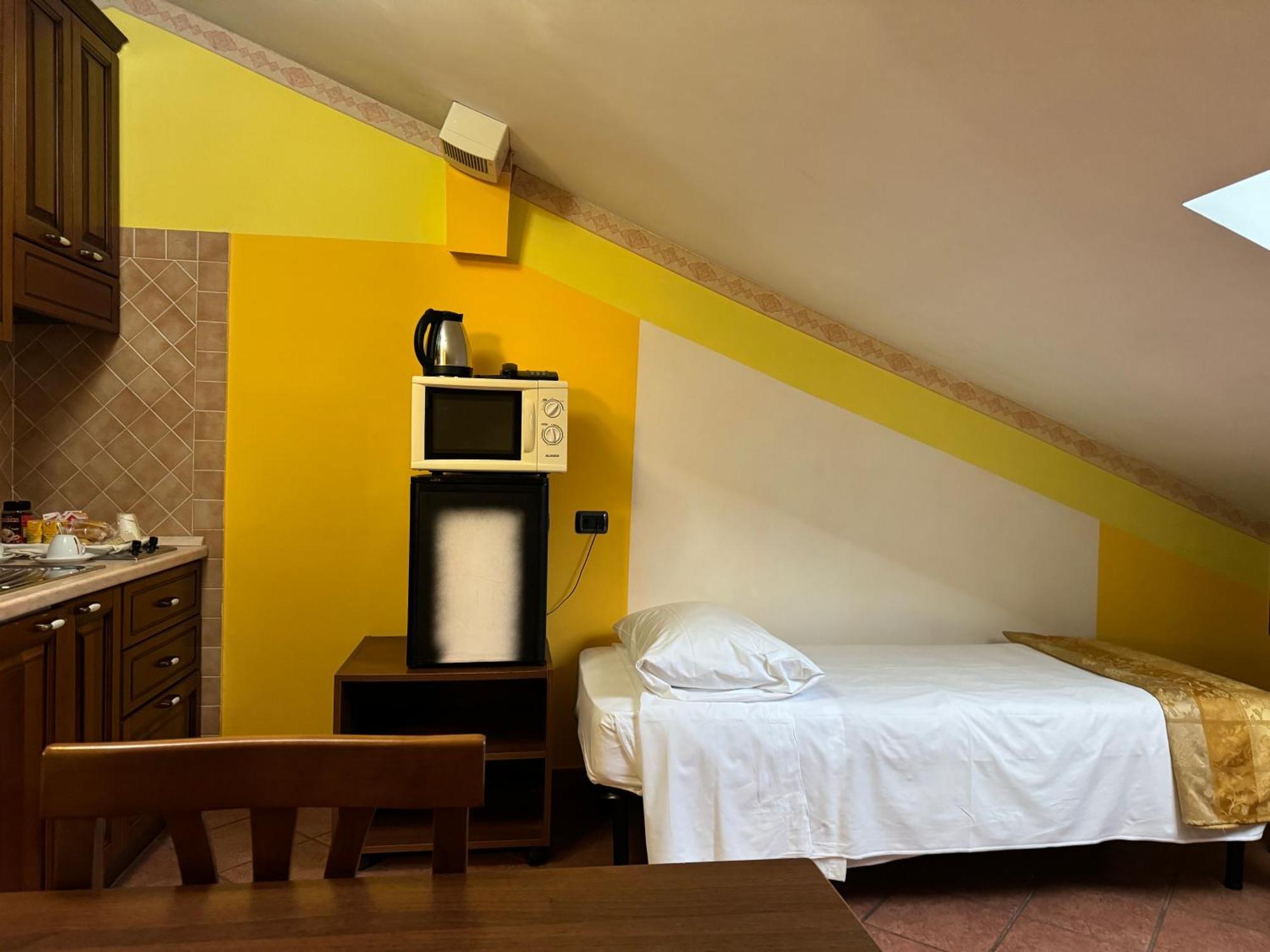 Euro House Airport Hotel