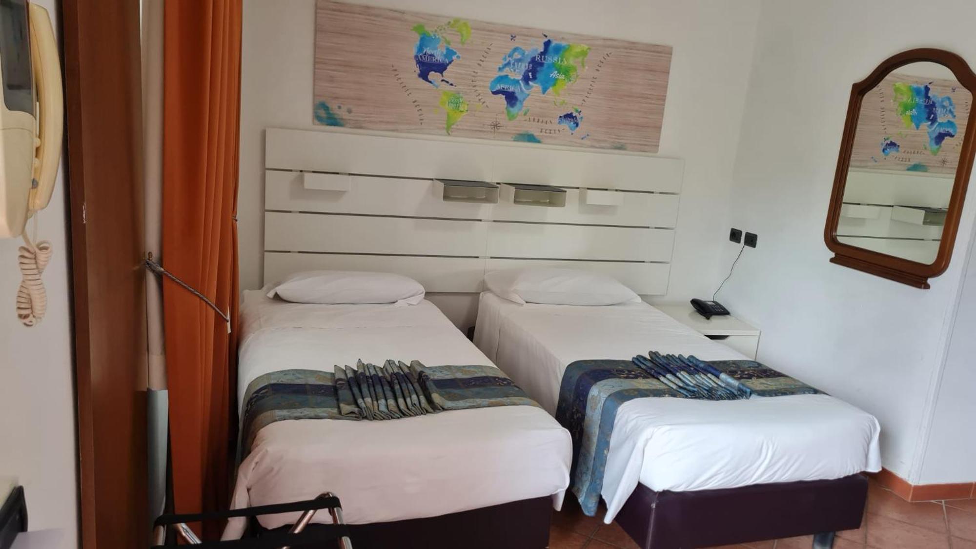 Euro House Airport